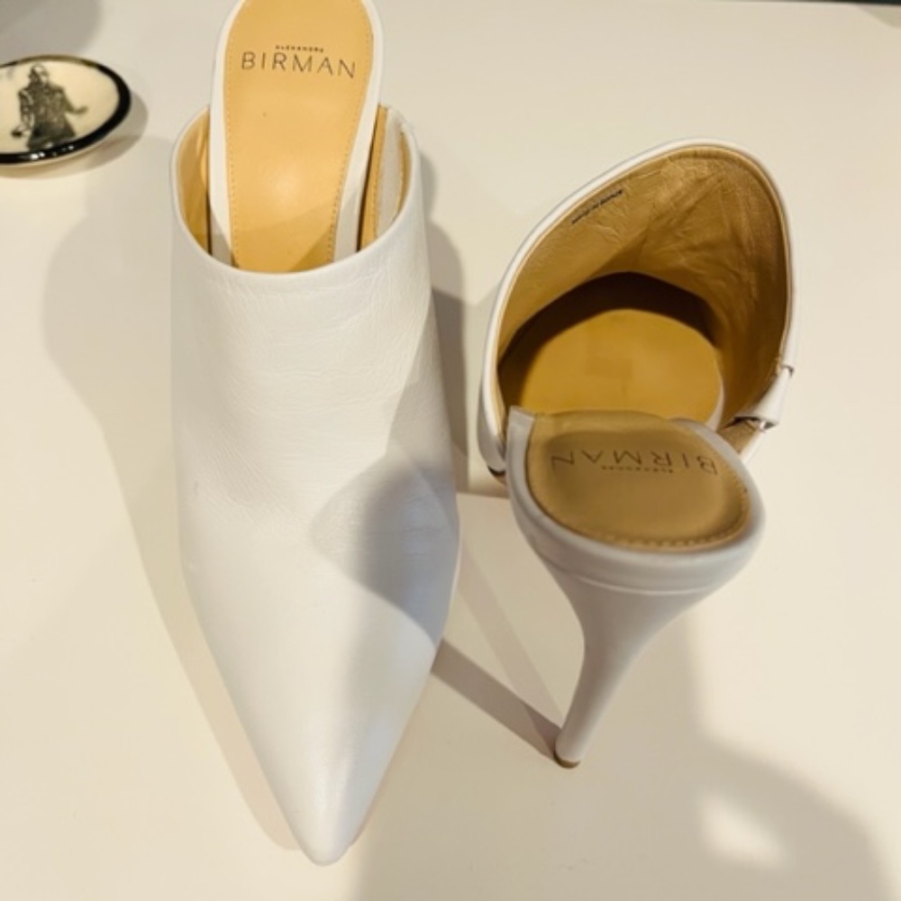 Birman White Mules
